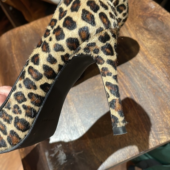 Leopard skin pumps - Picture 3 of 3